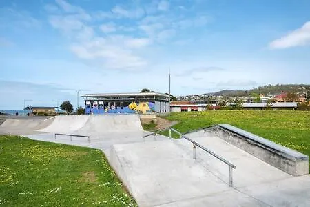 Semesterbostad Modern Townhouse In The Bay 500M To Beach Hobart