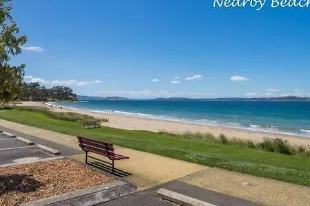 Modern Townhouse In The Bay 500M To Beach Hobart Semesterbostad