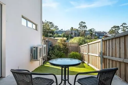 Modern Townhouse In The Bay 500M To Beach Hobart Semesterbostad